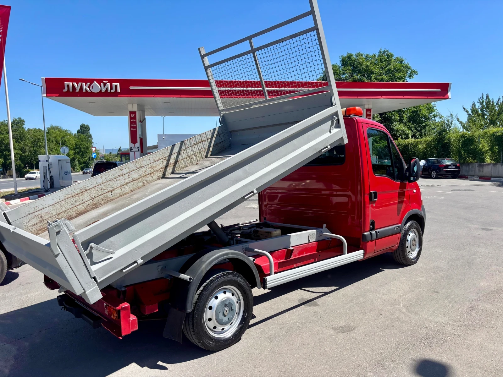 Renault Master 2.5DCI 120k САМОСВАЛ КАТ B - изображение 4