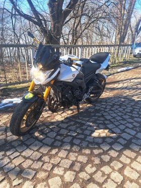  Yamaha FZ8