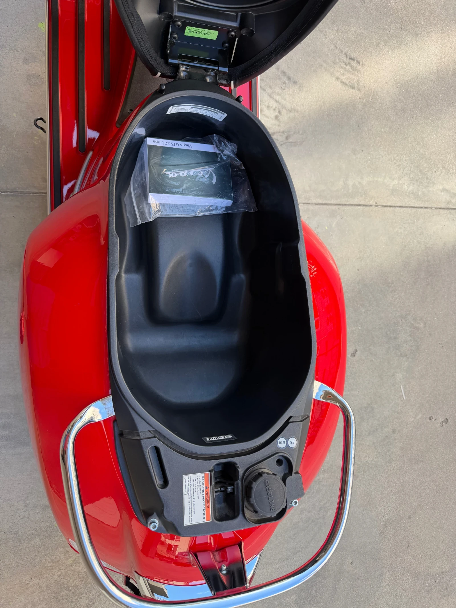 Vespa GTS 300, снимка 15 - Мотоциклети и мототехника - 55069667