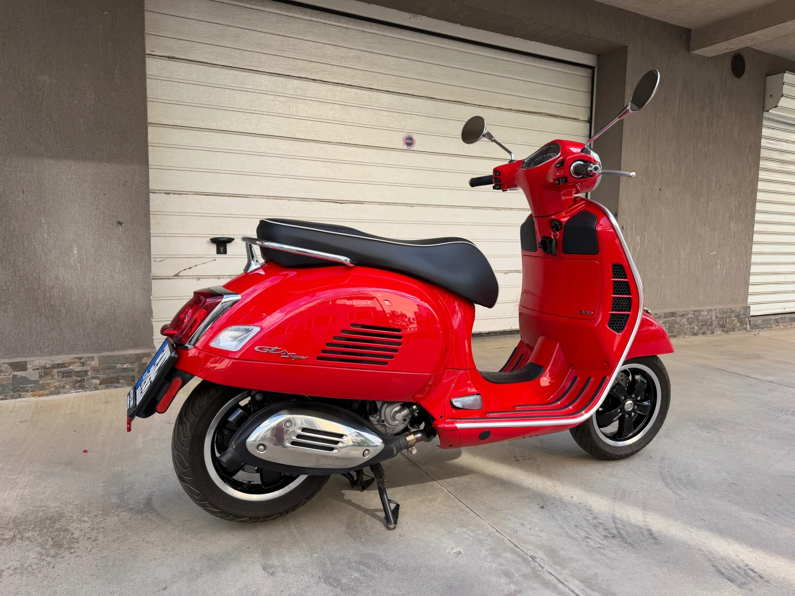 Vespa GTS 300