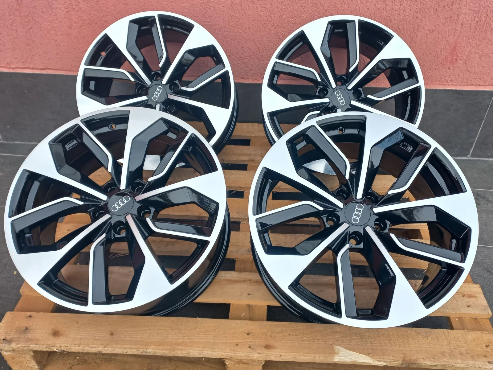 ������ �� Audi | Mobile.bg � ����������� 1