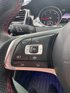 VW Golf 7.5 R-Line | Панорама | Keyless | LED | , снимка 15