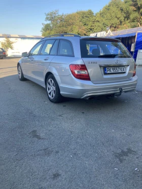 Mercedes-Benz C 220, снимка 4