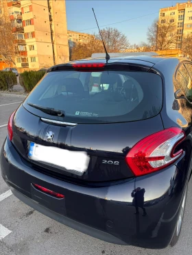 Peugeot 208 1.2 бензин, снимка 2
