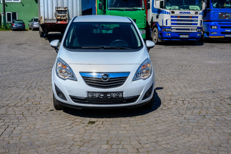 Opel Meriva LPG, снимка 1 - Автомобили и джипове - 45639141