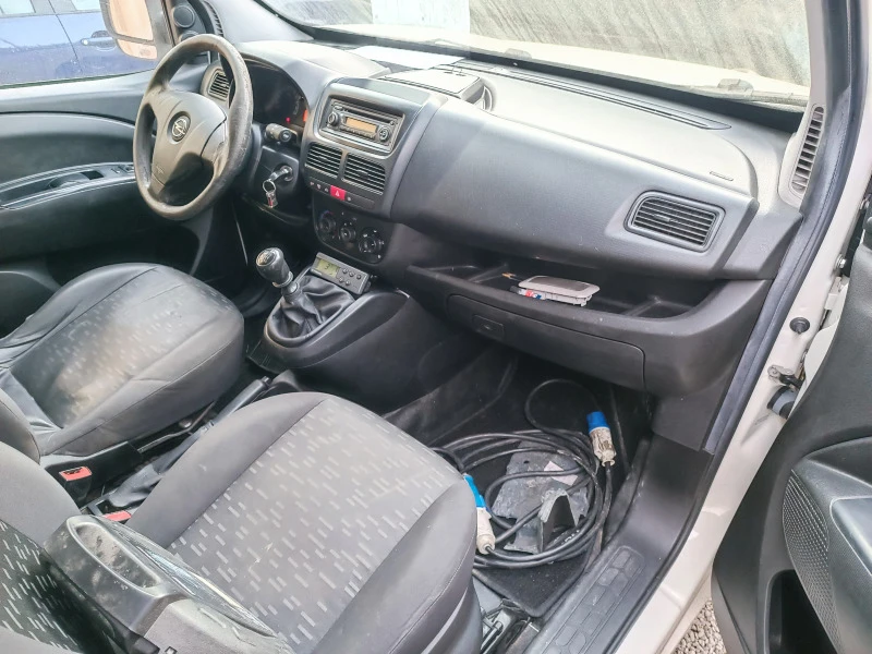 Opel Combo 1.6d ХЛАДИЛЕН EURO5B TERMOKING, снимка 9 - Автомобили и джипове - 44182471