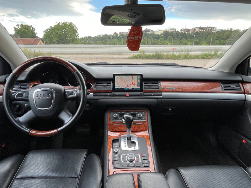 Audi A8, снимка 13 - Автомобили и джипове - 46193267