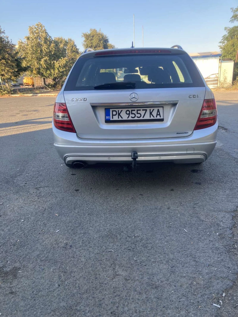 Mercedes-Benz C 220, снимка 5 - Автомобили и джипове - 47202416