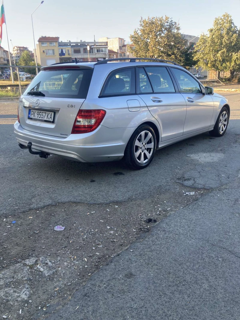 Mercedes-Benz C 220, снимка 6 - Автомобили и джипове - 47202416