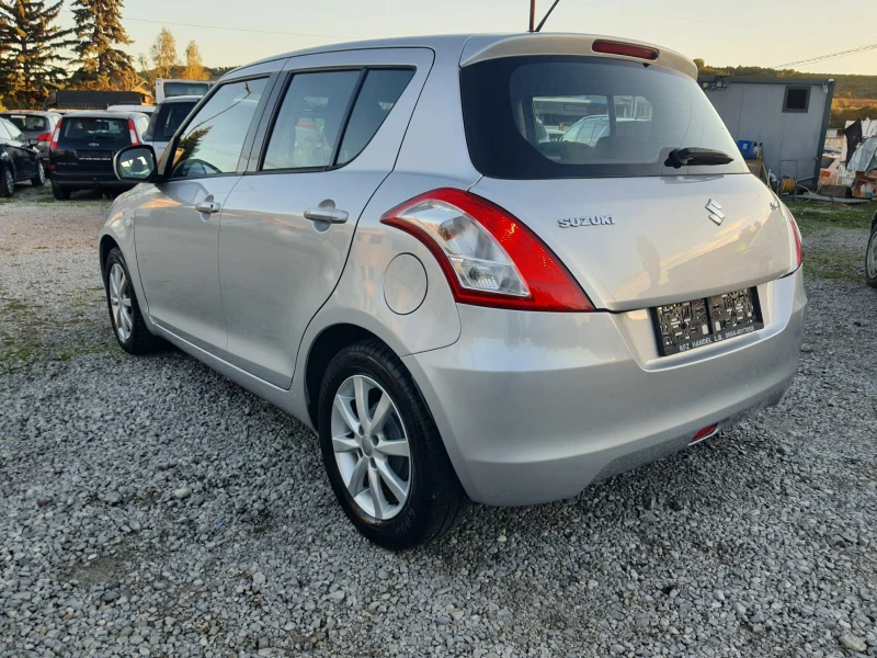 Suzuki Swift, снимка 3 - Автомобили и джипове - 47441585