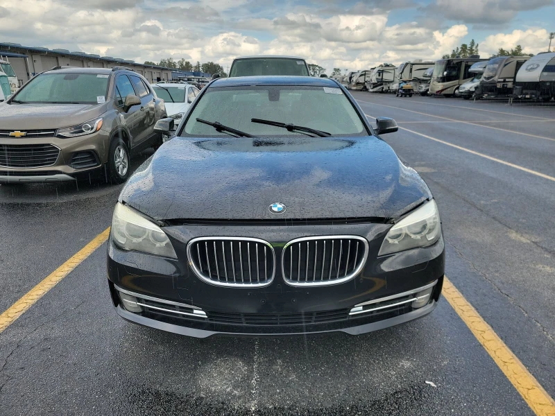 BMW 740 XDRIVE, снимка 5 - Автомобили и джипове - 48013508