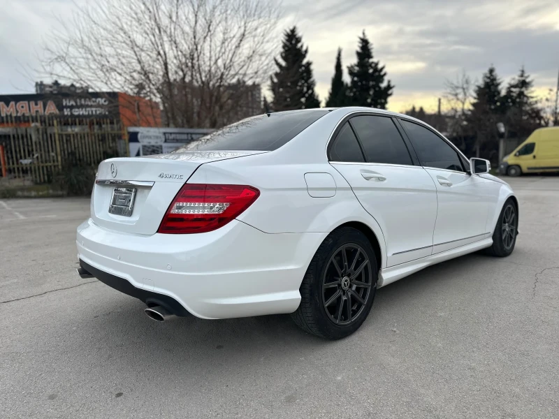 Mercedes-Benz C 300, снимка 7 - Автомобили и джипове - 48895927