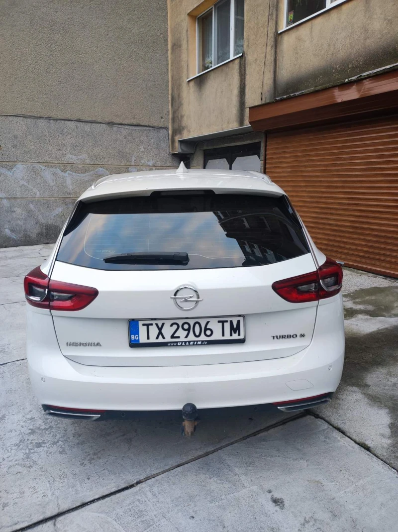 Opel Insignia, снимка 2 - Автомобили и джипове - 51917176