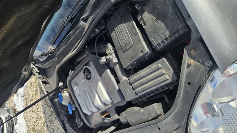 VW Golf 1.9tdi.4motion.6skop.navi., снимка 4 - Автомобили и джипове - 52954556