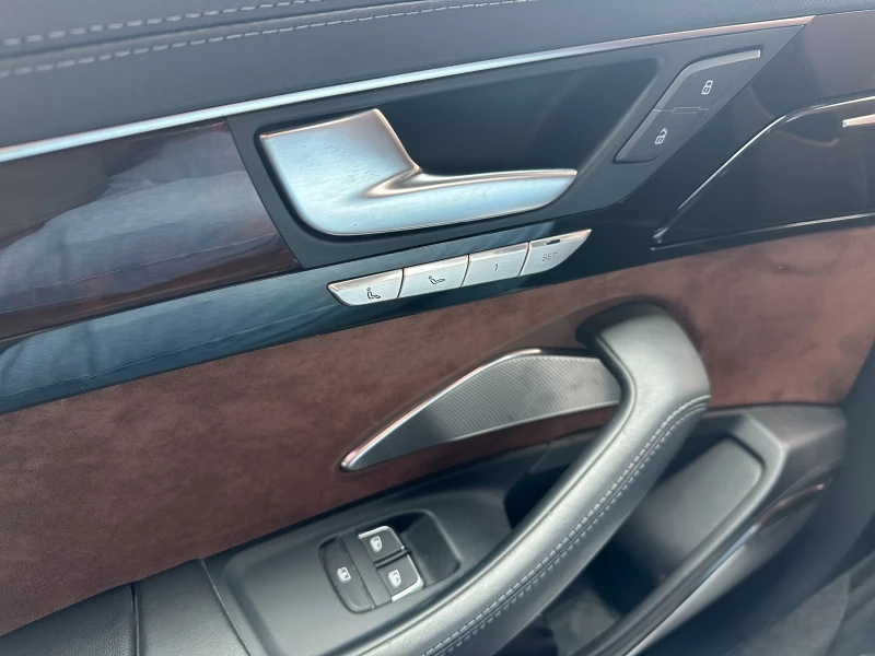 Audi A8, снимка 12 - Автомобили и джипове - 53343019