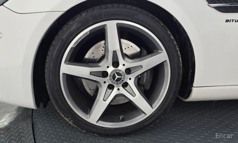 Mercedes-Benz SLC, снимка 5 - Автомобили и джипове - 53424108