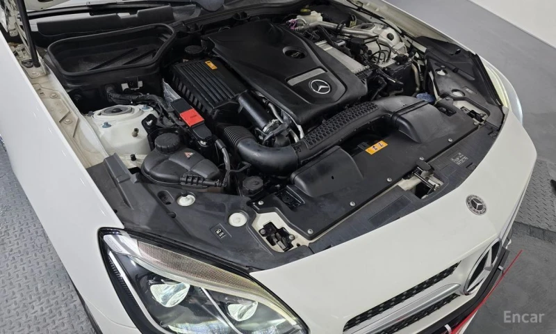 Mercedes-Benz SLC, снимка 6 - Автомобили и джипове - 53424108