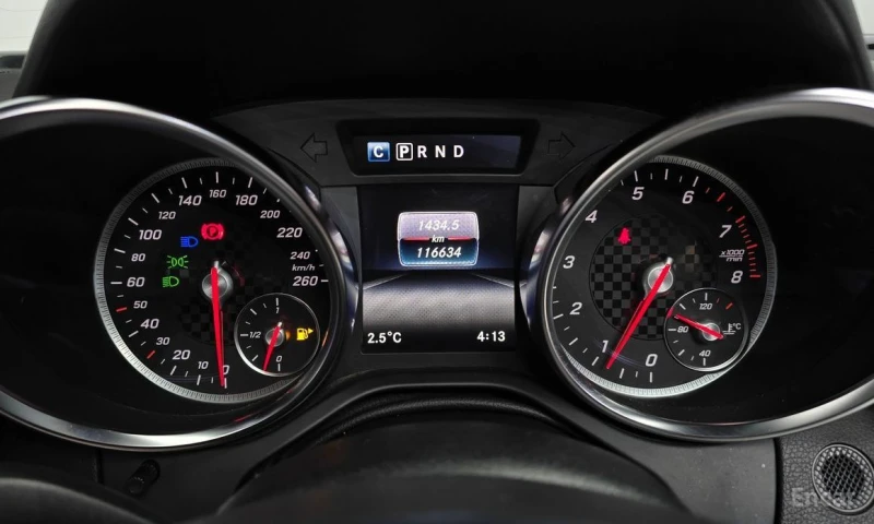 Mercedes-Benz SLC, снимка 8 - Автомобили и джипове - 53424108