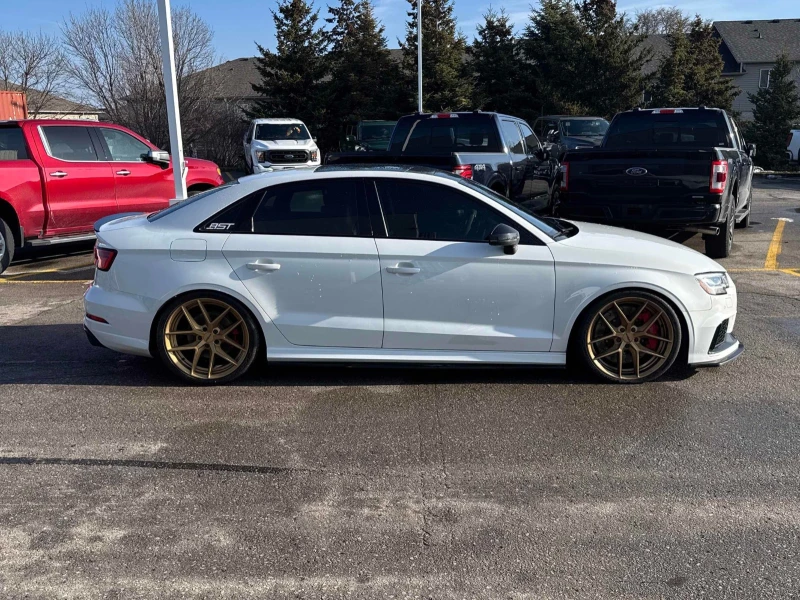 Audi Rs3  С РЕГИСТРАЦИЯ & АВТО КРЕДИТ , снимка 2 - Автомобили и джипове - 53590779