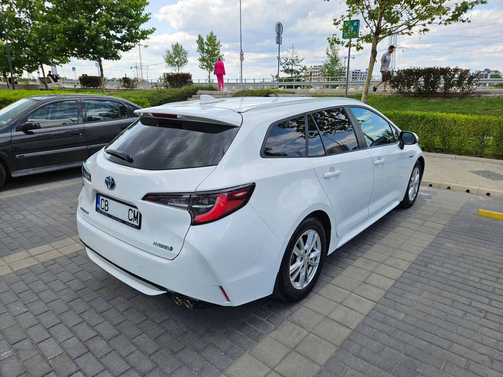 Toyota Corolla 2.0 - изображение 4