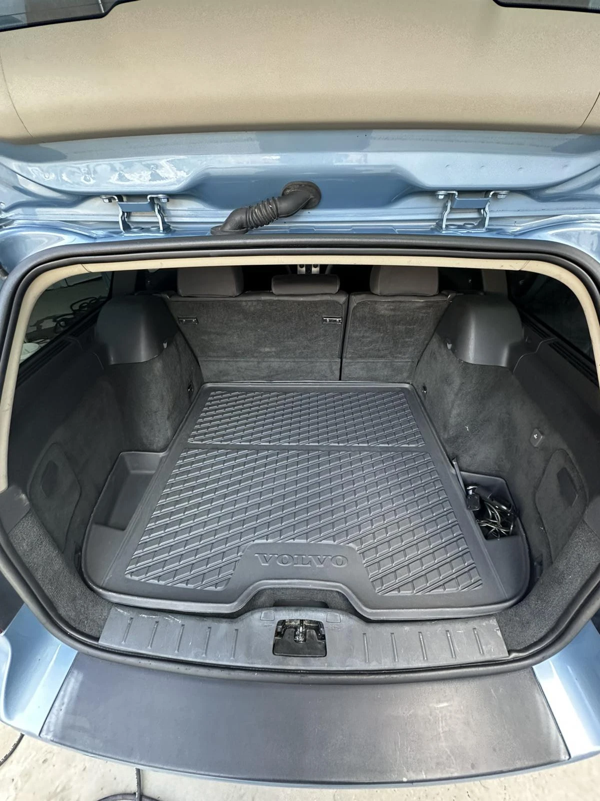 Volvo V50  - изображение 7