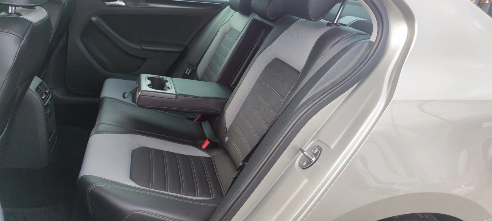 VW Jetta 2.0TDI | Mobile.bg   14