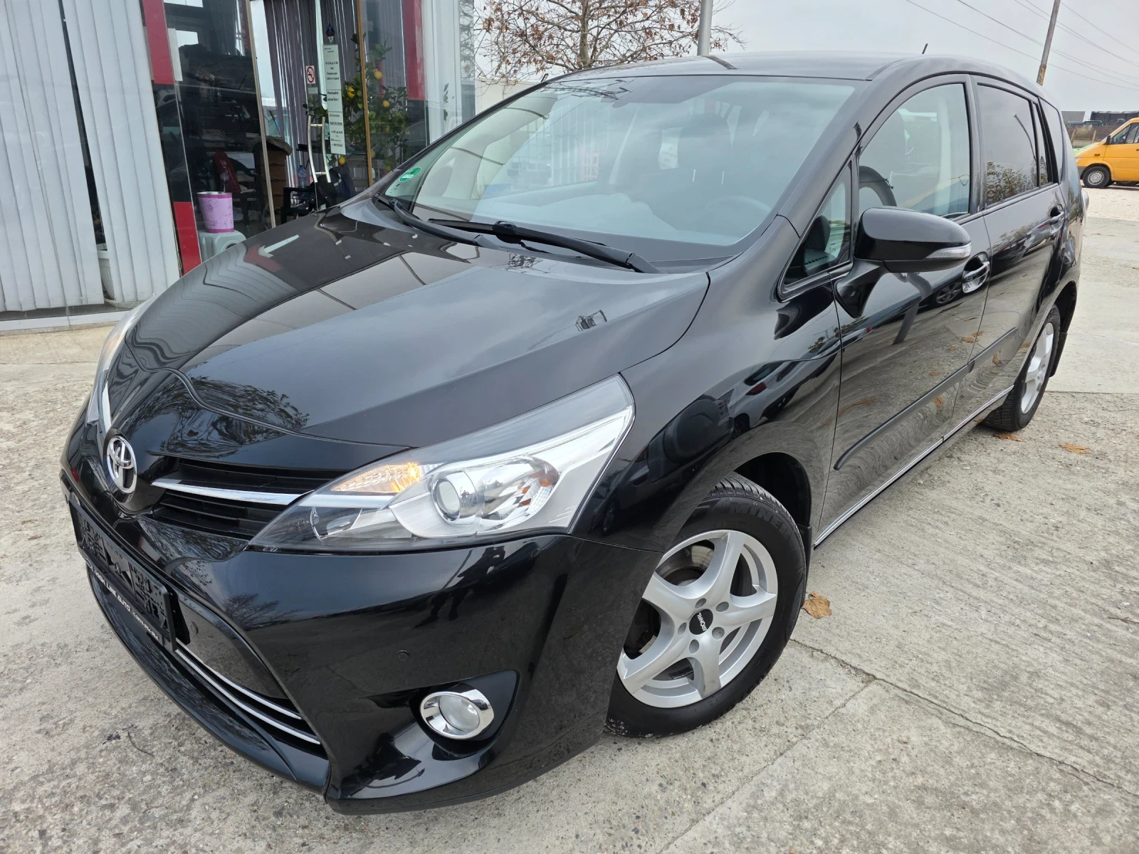 Toyota Verso 2.0 D4D FaceLift Handsfree ������� ���������� | Mobile.bg � ����������� 1