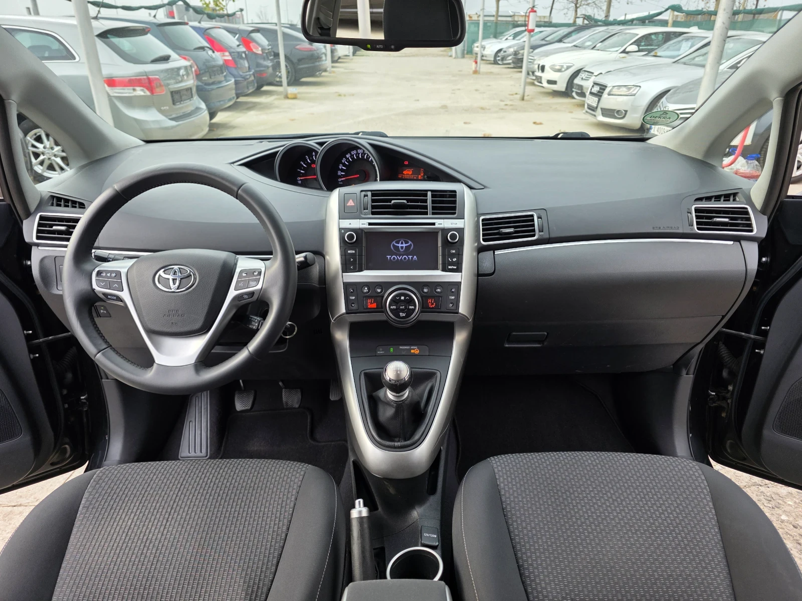 Toyota Verso 2.0 D4D FaceLift Handsfree Тмпомат Парктроник - изображение 10