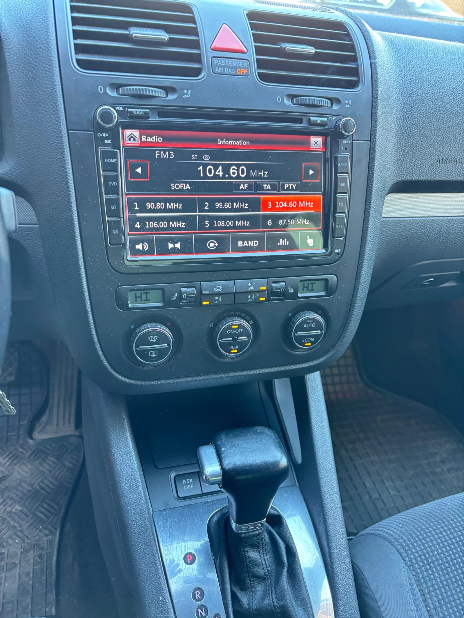 VW Jetta 1.9TDI DSG6. 105 - изображение 9