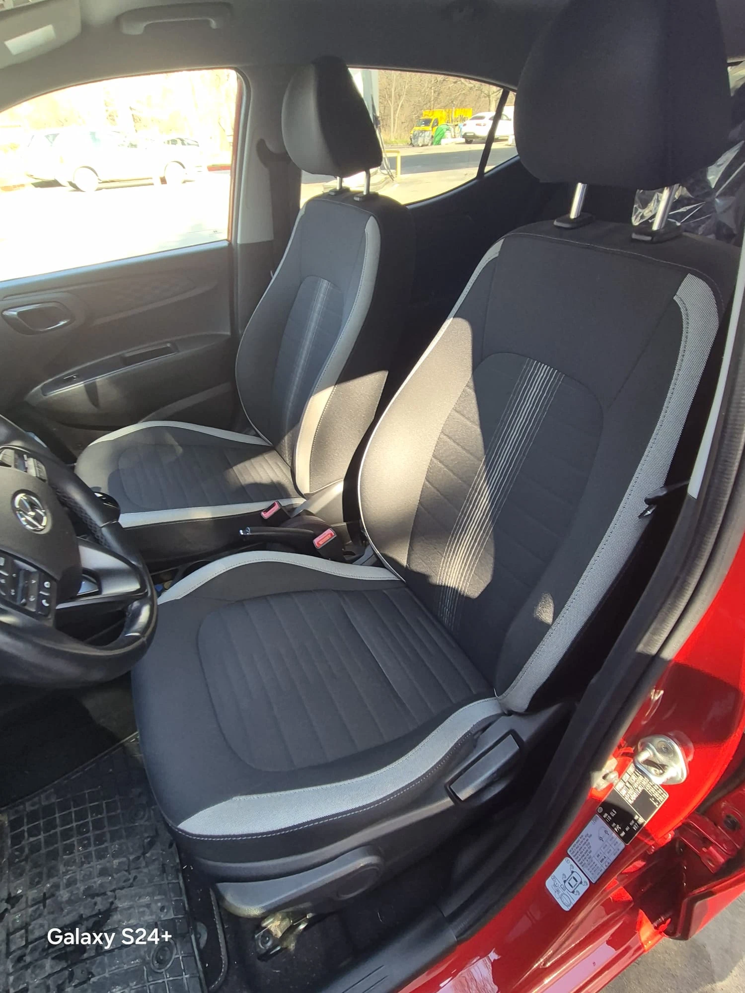 Hyundai I10, снимка 8 - Автомобили и джипове - 53838203