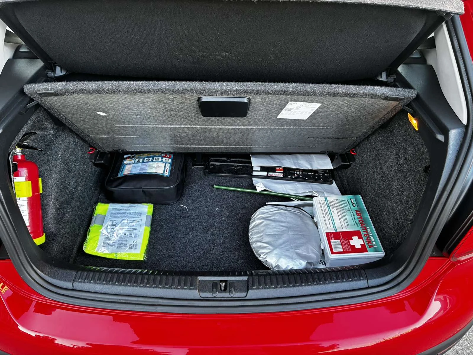 VW Polo CROSS, снимка 9 - Автомобили и джипове - 54100607