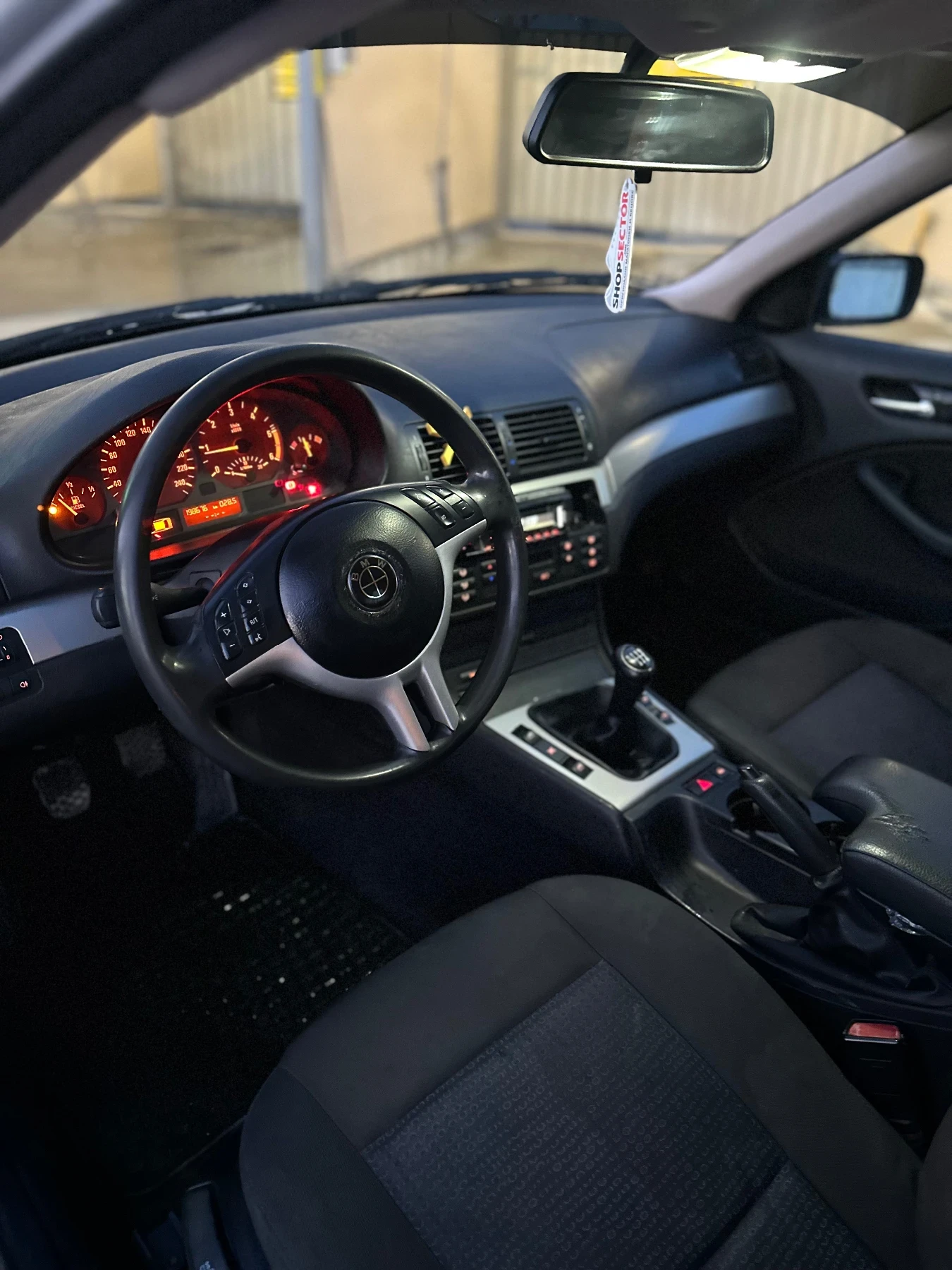 BMW 320 Bmw 320d+ , снимка 9 - Автомобили и джипове - 54336785