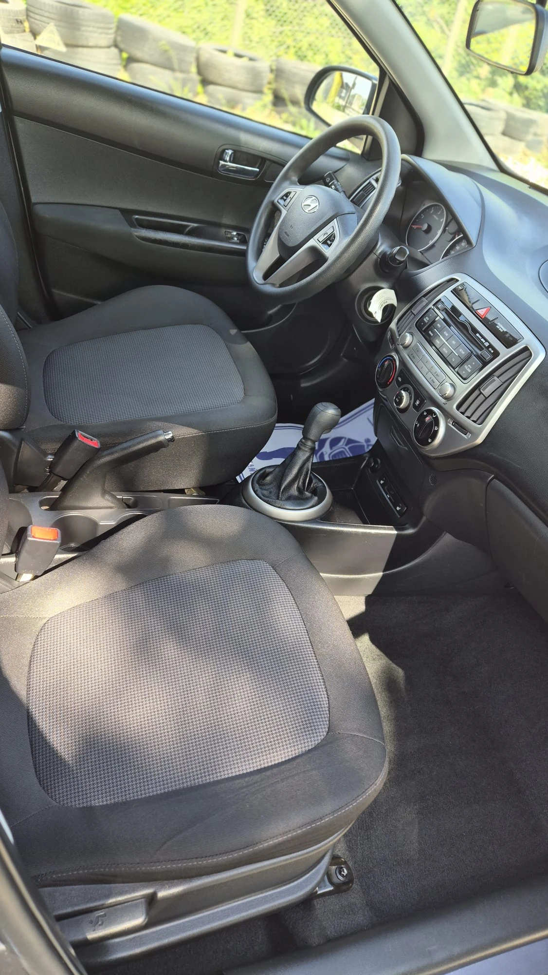 Hyundai I20 1.1 CRDi Classic Blue, снимка 10 - Автомобили и джипове - 54721037