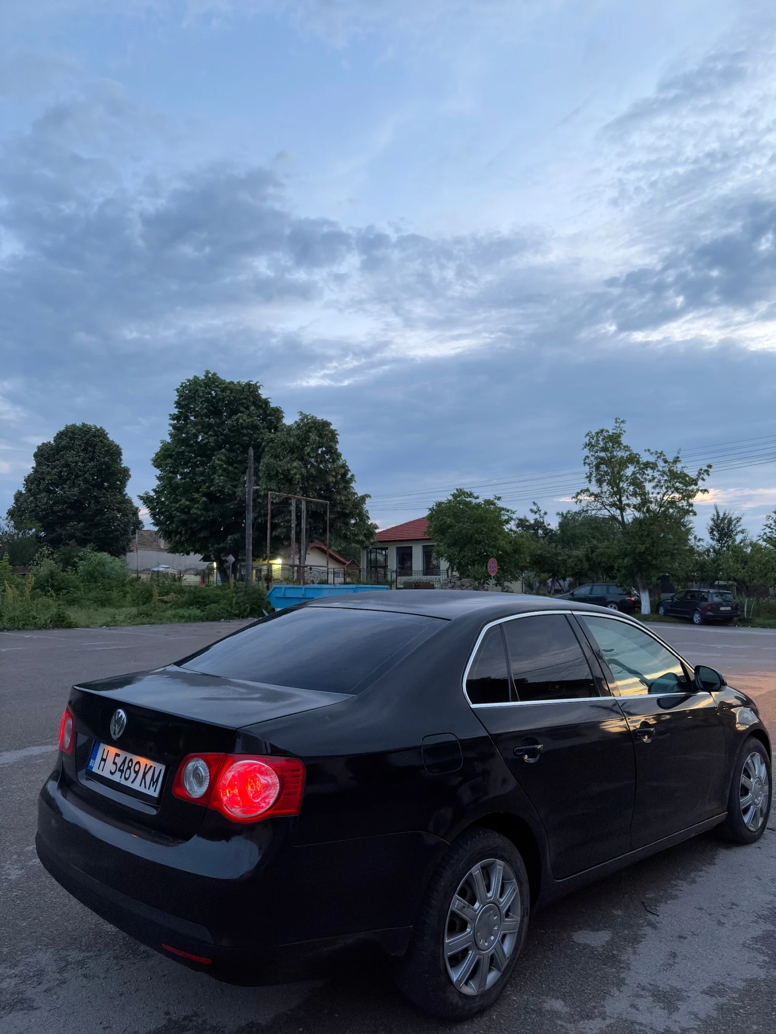 VW Jetta, снимка 6 - Автомобили и джипове - 54824383