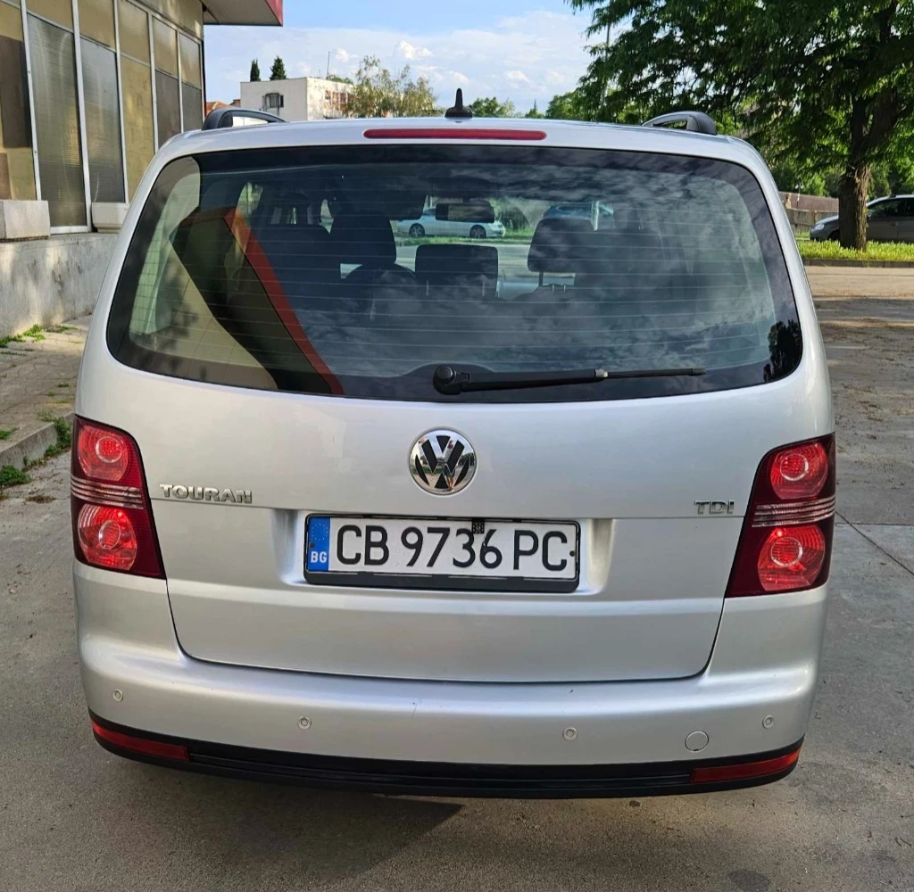 VW Touran 1.9tdi 105, снимка 4 - Автомобили и джипове - 55042014