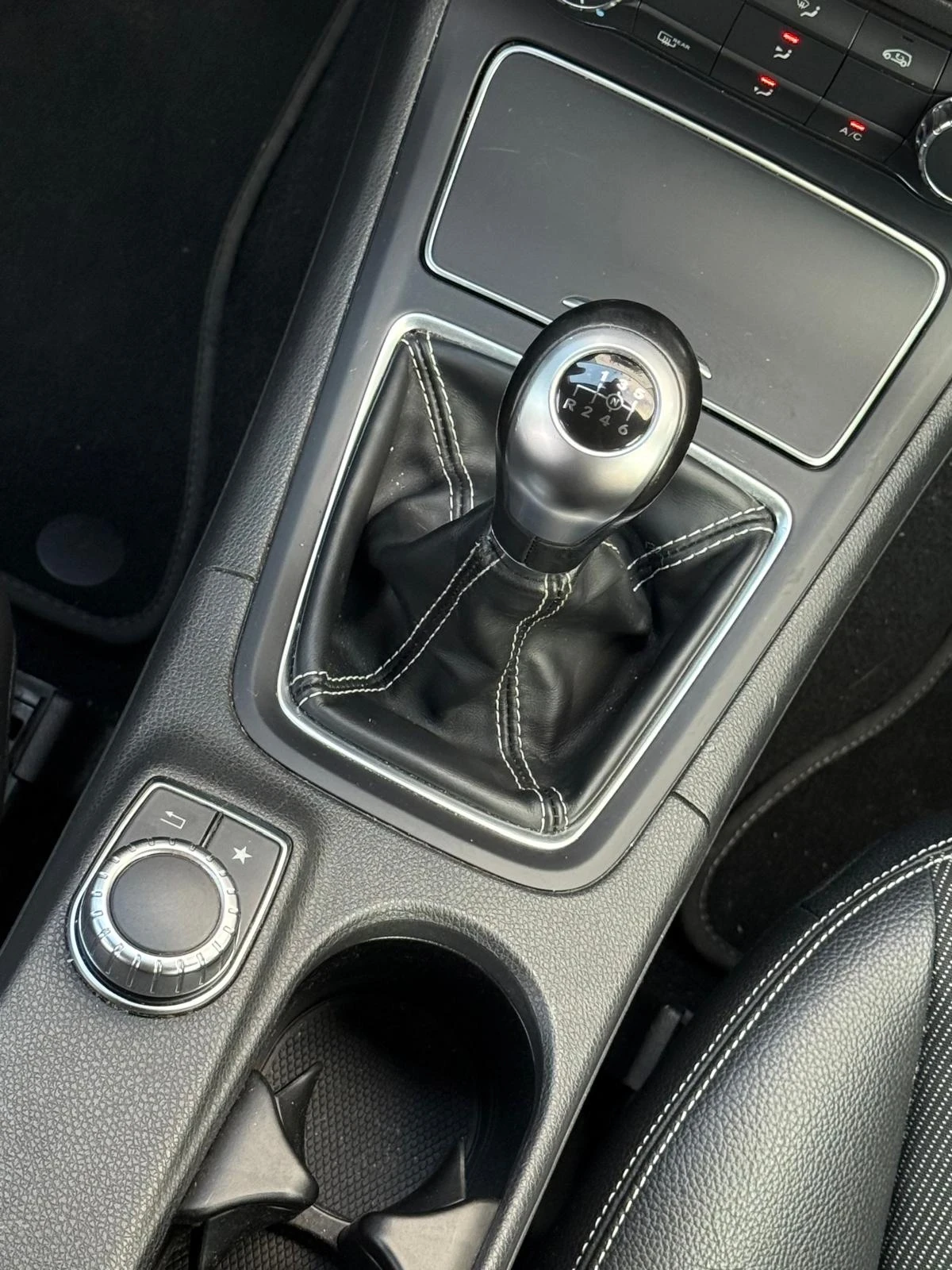 Mercedes-Benz B 220, снимка 17 - Автомобили и джипове - 55081523