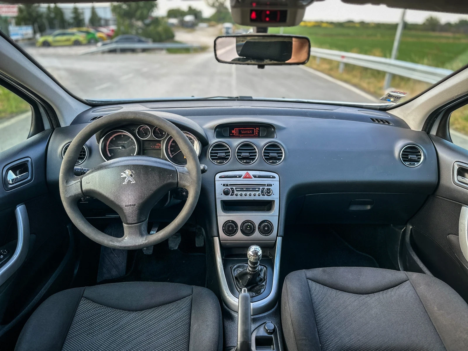 Peugeot 308 1.6 E-HDI 112к.с. EURO5, снимка 9 - Автомобили и джипове - 55086733