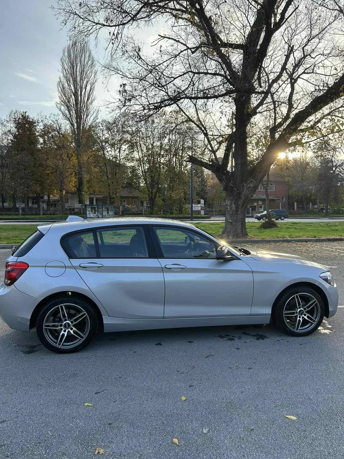 BMW 118 118d CARPLAY M-Пакет, снимка 5 - Автомобили и джипове - 55117901