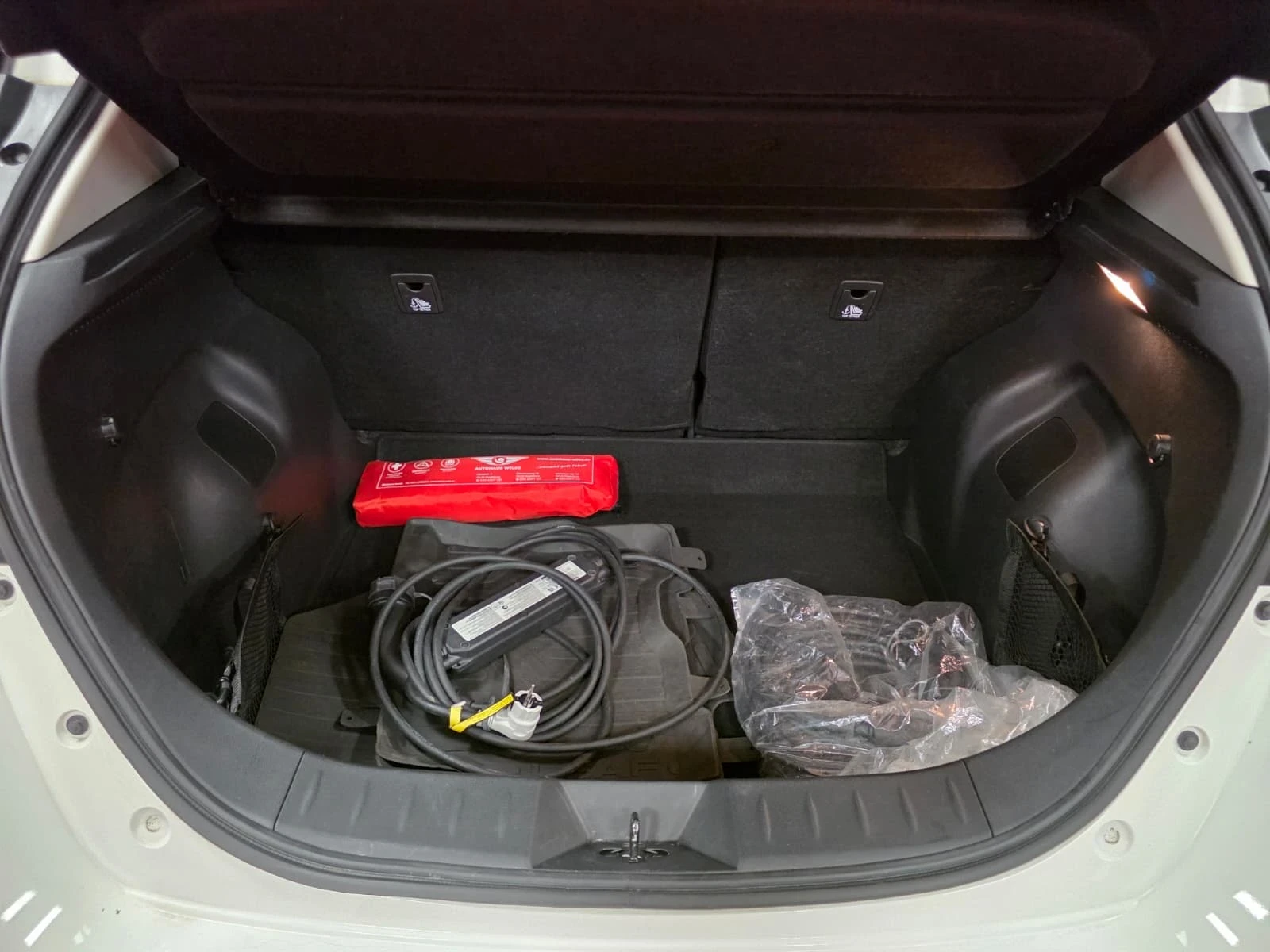 Nissan Leaf  Facelift 2023 | 62 kWh, снимка 16 - Автомобили и джипове - 55431860