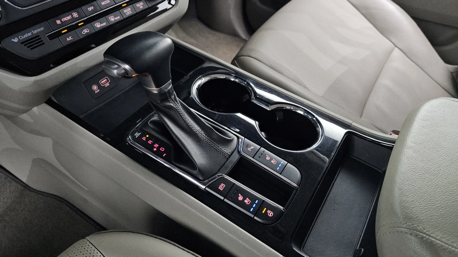 Kia Carnival ������� �����* ������ ���� | Mobile.bg � ����������� 9