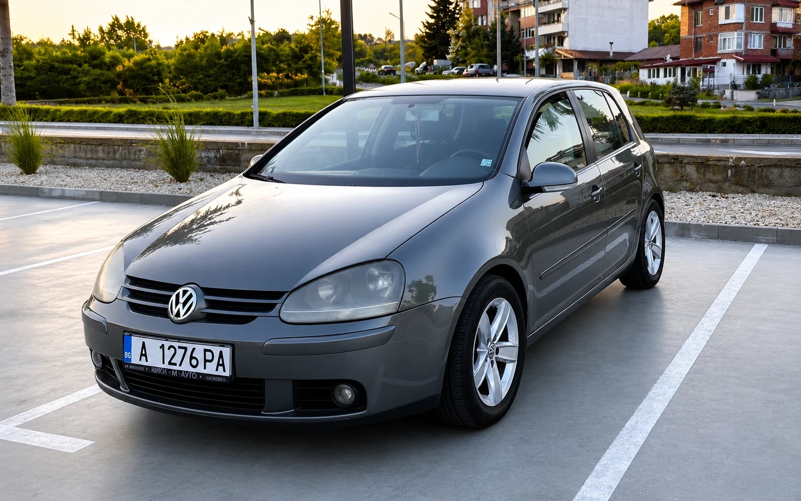 VW Golf 2.0 TDI 140 к.с., снимка 3 - Автомобили и джипове - 55711379
