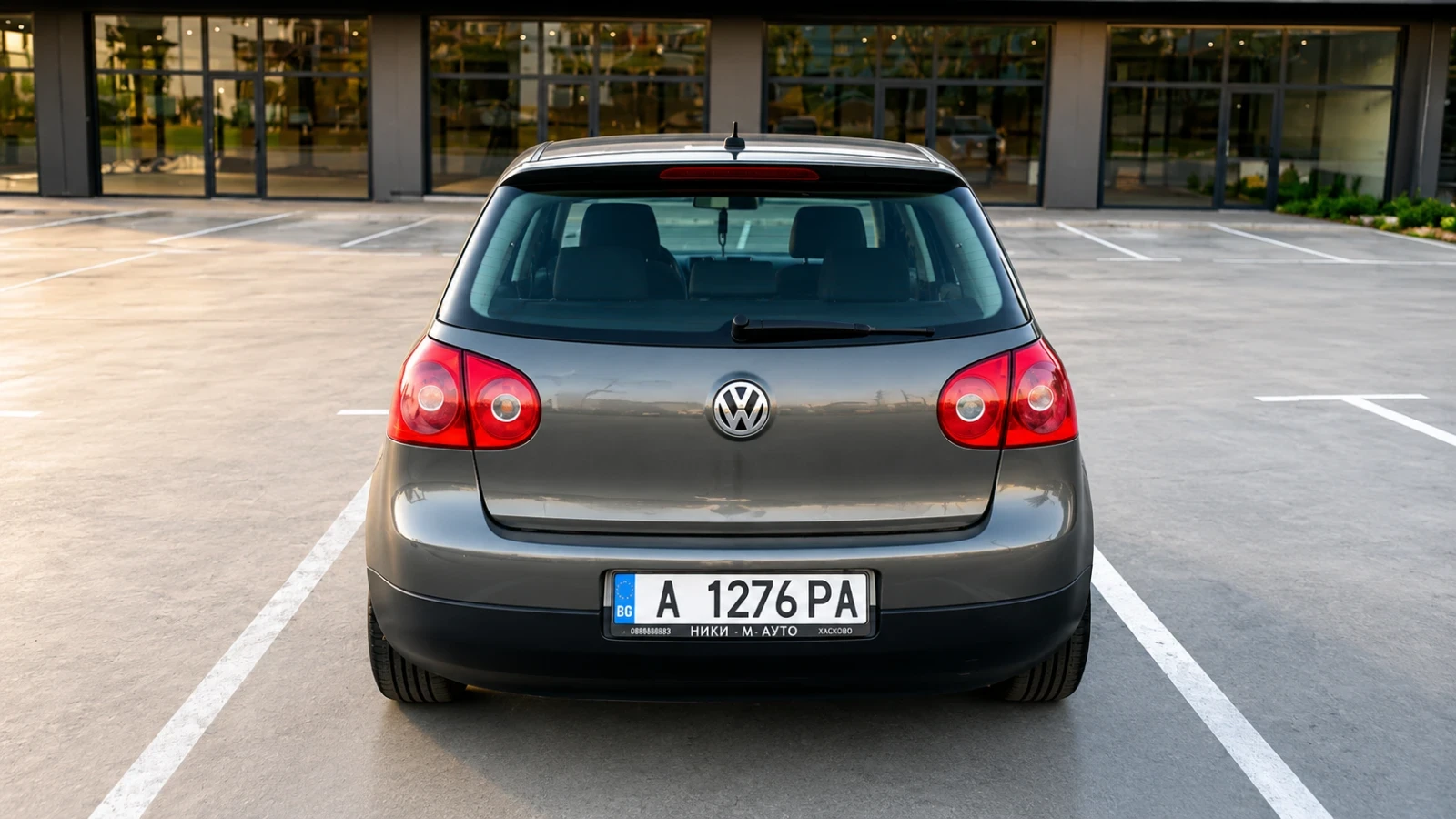 VW Golf 2.0 TDI 140 к.с., снимка 4 - Автомобили и джипове - 55711379