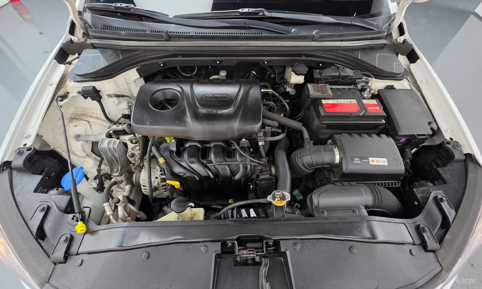 Hyundai Elantra Подгрев\Start Stop\Реални километри, снимка 6 - Автомобили и джипове - 56295682