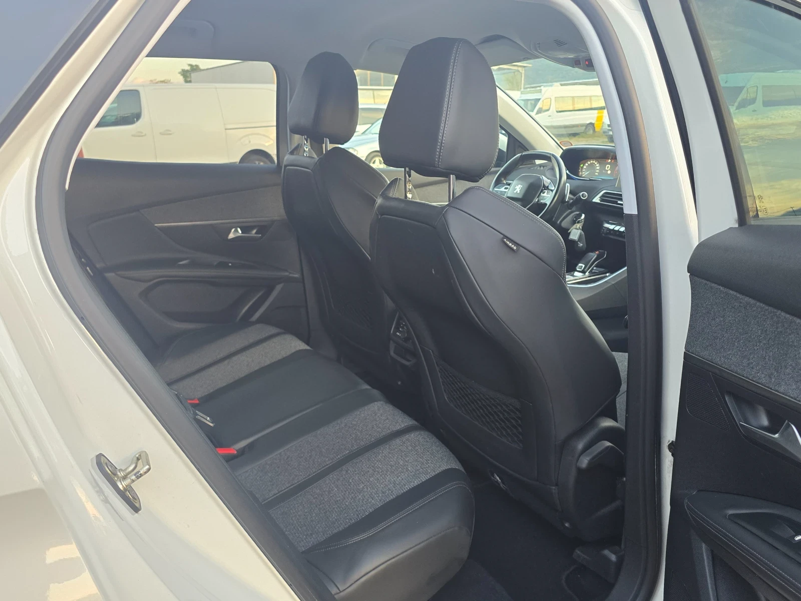Peugeot 3008 1.6 HDI / ALLURE  | Mobile.bg � ����������� 14