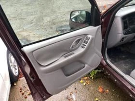 Mazda Tribute 3.0i GAZ, снимка 9