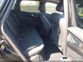 Audi Q4 E-Tron Premium Plus 50 Quattro, снимка 8