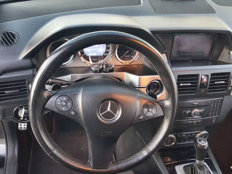Mercedes-Benz GLK 320 barter , снимка 6 - Автомобили и джипове - 52656666