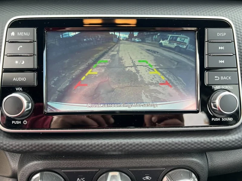 Nissan Juke По случай blaci friday Промо Цена, снимка 8 - Автомобили и джипове - 52554160