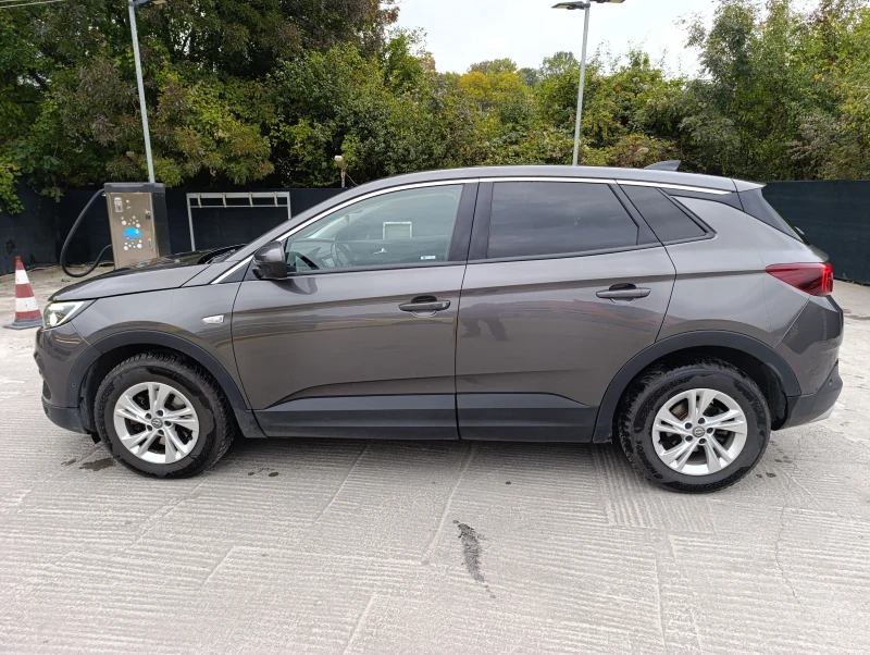 Opel Grandland X, снимка 3 - Автомобили и джипове - 53420540