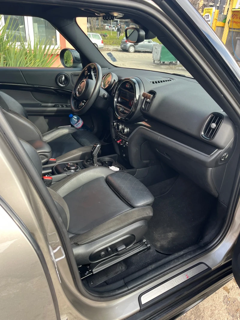 Mini Countryman SD, снимка 10 - Автомобили и джипове - 53474829